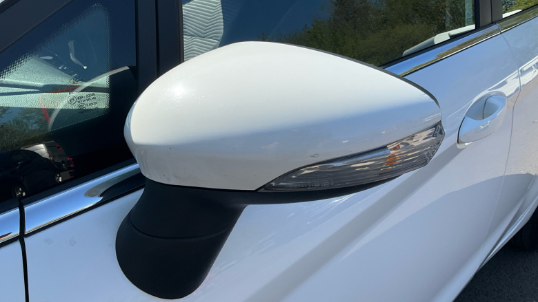 Ford Fiesta 1.0 EcoBoost Zetec 5dr Petrol Hatchback